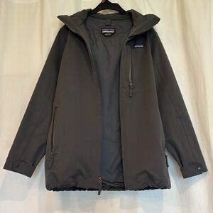 Men’s gray Patagonia jacket